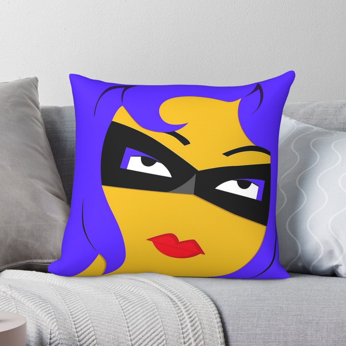Home Decor Netflix - 2018 Netflix Masked Woman Sarung Bantal