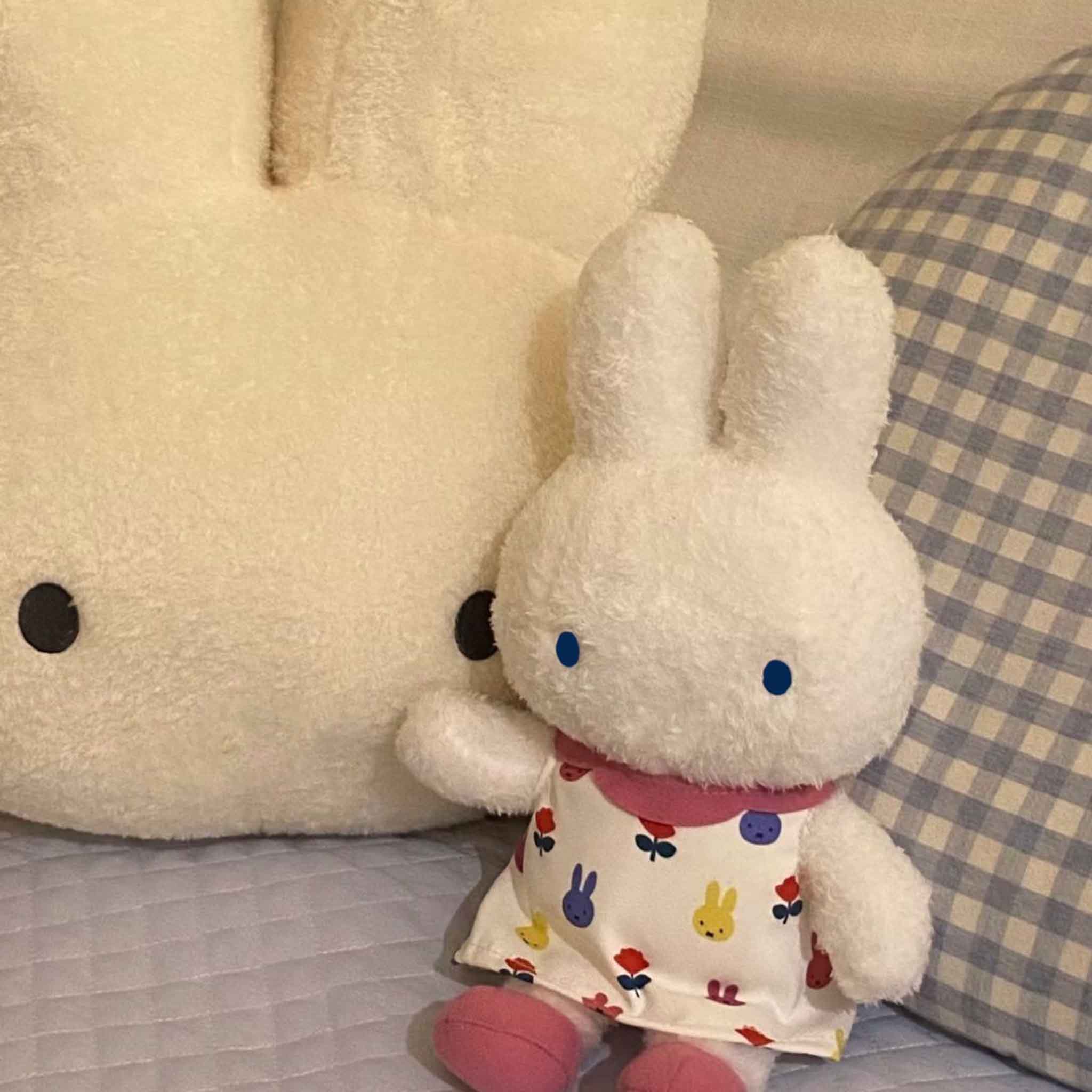 Home Decor Deals - Boneka Kelinci Berbulu Lembut yang Lucu,