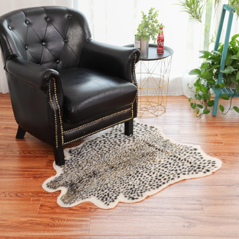 Karpet Bulu Sintetis Motif Leo - Cowhide Rug Faux ulasan dan harga